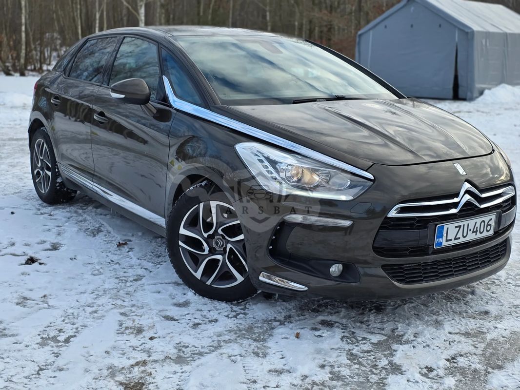 Citroën DS5 THP 155 Chic 2012