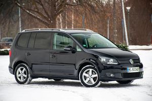 Volkswagen Touran II 2.0 TDI DSG United 2012