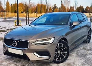 Volvo V60 II D4 Geartronic Momentum 2019