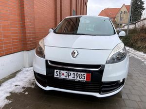 Renault Scenic III 1.6 16V 110 Paris 2012