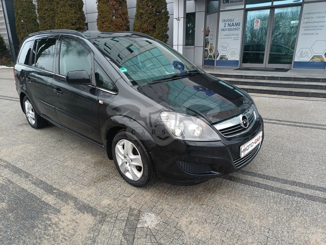 Opel Zafira B 1.8 Easytronic Family Plus 2011