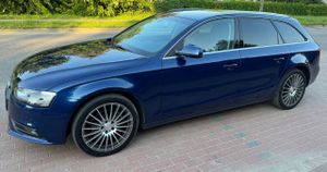 Audi A4 B8 2.0 TDI DPF multitronic Ambition 2012