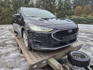 Ford Focus Mk4 1.5 EcoBlue Start-Stopp-System COOL&CONNECT DESIGN 2022