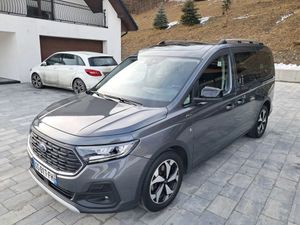 Ford Tourneo Connect III 2023