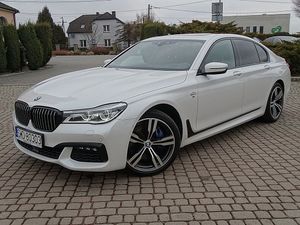 BMW 7 Series G11/12 740d xDrive 2017
