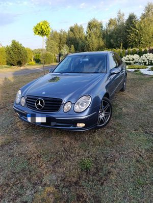 Mercedes-Benz E W211 2002
