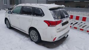 Mitsubishi Outlander III Instyle + 2019
