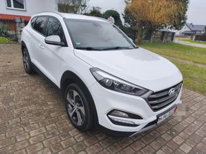 Hyundai Tucson III 1.6 T-GDI GO 2WD 2017