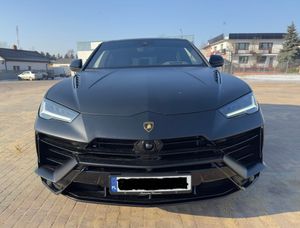 Lamborghini Urus 2024
