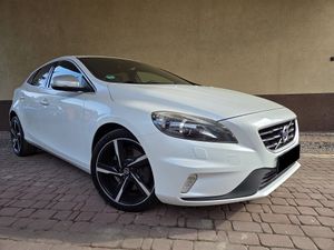 Volvo V40 II D3 RDesign 2015