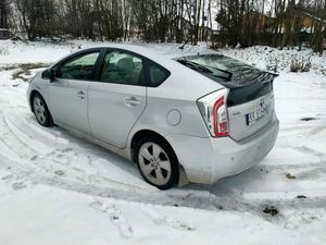 Toyota Prius III (Hybrid) Life 2012