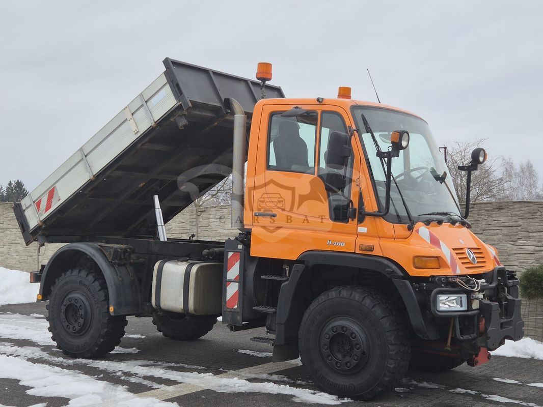 Mercedes-Benz Unimog 2006