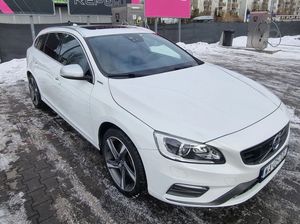 Volvo V60 I D6 AWD Plug-in Hybrid R-Design Summum 2015