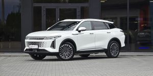 Omoda 9 2025