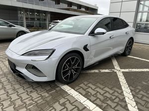 BYD Seal 82.5kWh Excellence AWD 2025