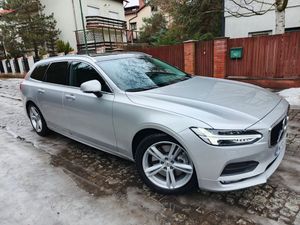 Volvo V90 D5 AWD Momentum 2019
