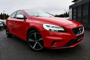 Volvo V40 II T4 Momentum 2018