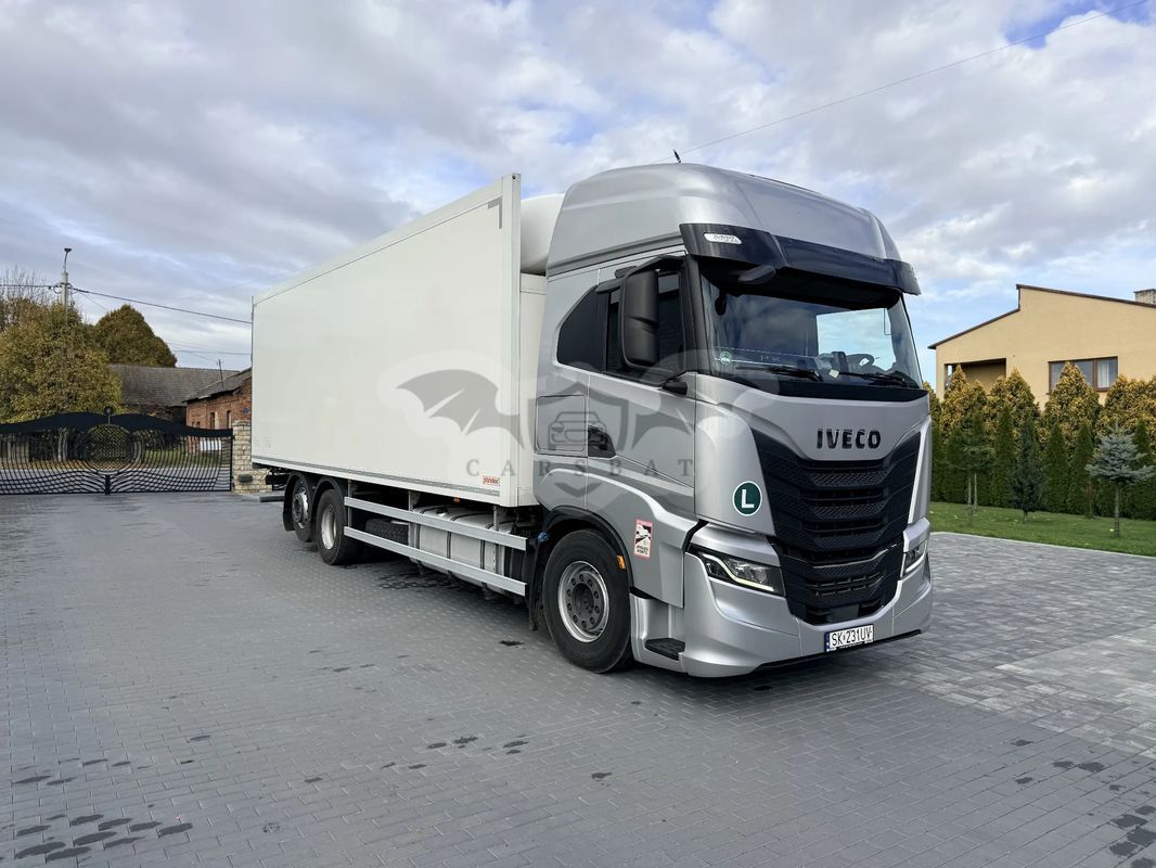 Iveco S-Way 2021