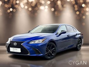 Lexus ES 300h F Sport Design 2022