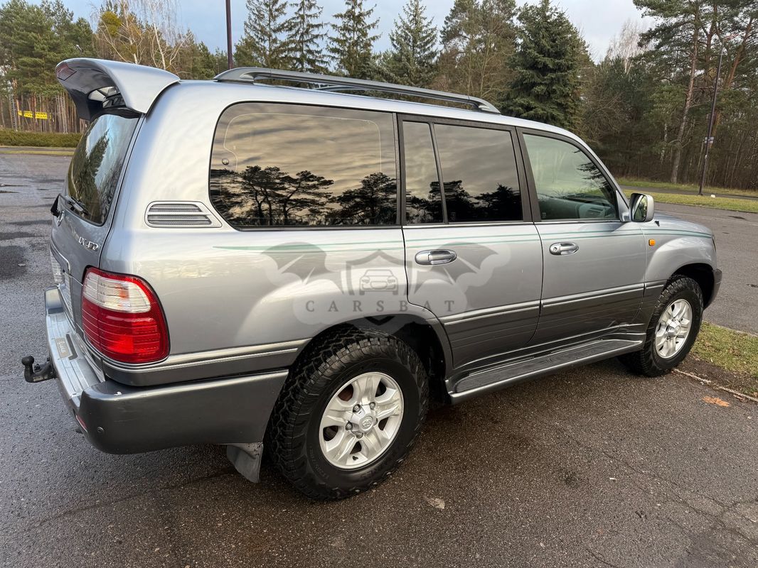 Lexus LX 2003