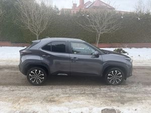 Toyota Yaris IV 1.5 Comfort CVT 2023