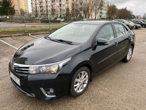 Toyota Corolla Seria E16 1.6 Premium 2013