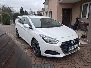 Hyundai i40 Kombi blue 1.7 CRDi Style 2017