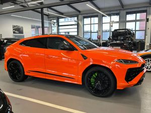 Lamborghini Urus 2026