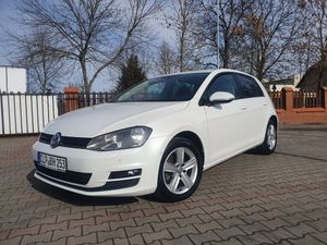 Volkswagen Golf VII 1.2 TSI BlueMotion Technology Comfortline 2013