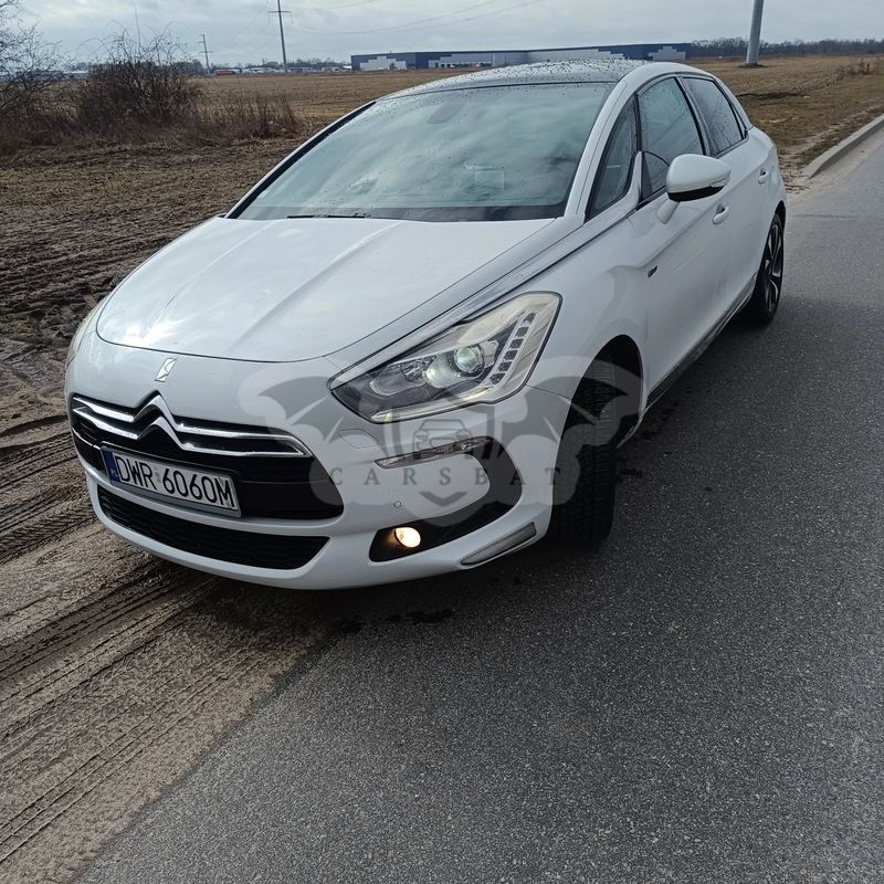 Citroën DS5 Hybrid4 2012