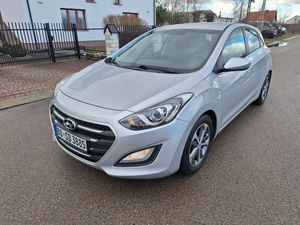 Hyundai i30 II blue 1.6 GDI Style 2016