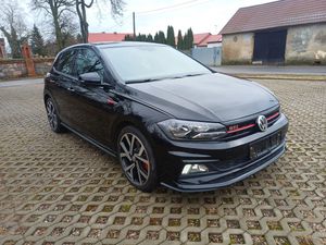 Volkswagen Polo VI 2.0 TSI DSG GTI 2020
