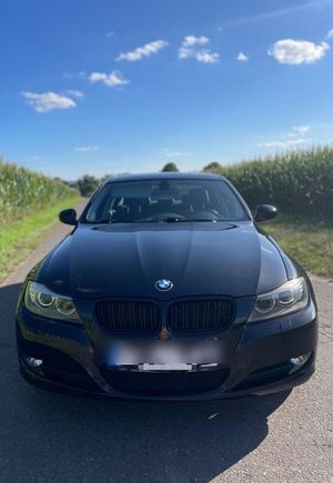 BMW 3 Series E90/E91/E92/E93 318i 2010