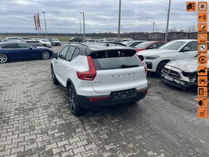 Volvo XC40 T3 Momentum 2021