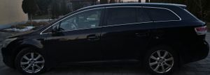 Toyota Avensis III 2.0 D-4D Premium 2011
