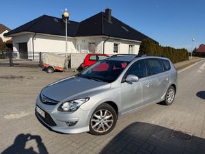 Hyundai i30 I i30cw 1.6 CRDi Fifa World Cup Edition 2012