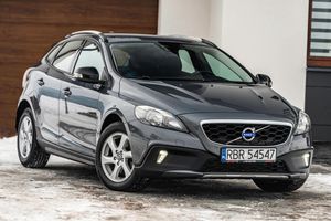 Volvo V40 II D2 Kinetic 2013
