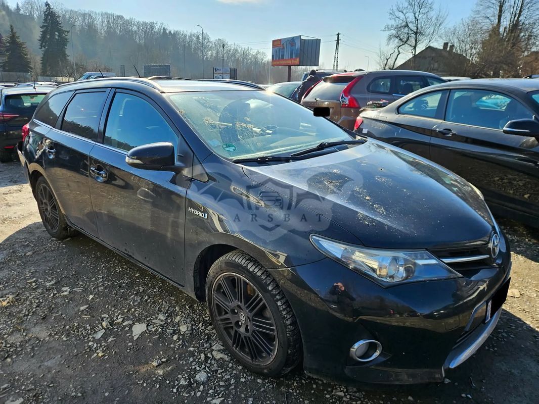 Toyota Auris II 1.8 HSD Luna 2014