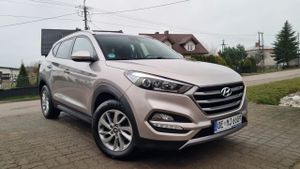 Hyundai Tucson III 2.0 CRDi 4WD Automatik Passion Plus 2016