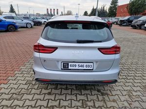 Kia Ceed III 1.5 T-GDI M DCT 2024