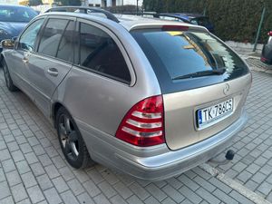 Mercedes-Benz C W203 320 CDI 7G-TRONIC Elegance 2006