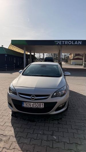 Opel Astra J 1.4 EcoFLEX Edition 2013