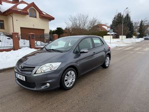Toyota Auris I 1.4 D-4D Edition 2011