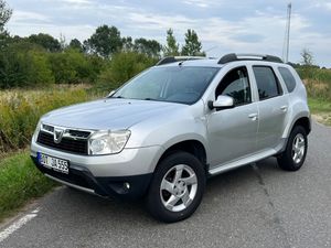 Dacia Duster I 1.6 16V 4x2 Essentiel 2012