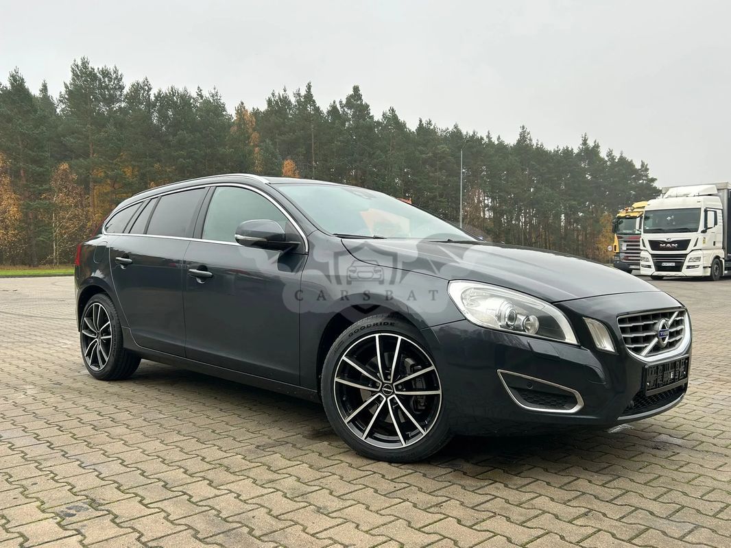 Volvo V60 I 2012