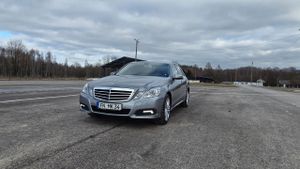 Mercedes-Benz E W212/W207 200 Kompressor Automatik Avantgarde 2009