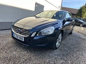 Volvo V60 I 2012