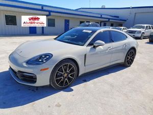 Porsche Panamera 2022