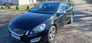Volvo V60 I D5 AWD Momentum 2011