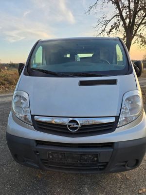 Opel Vivaro 2012